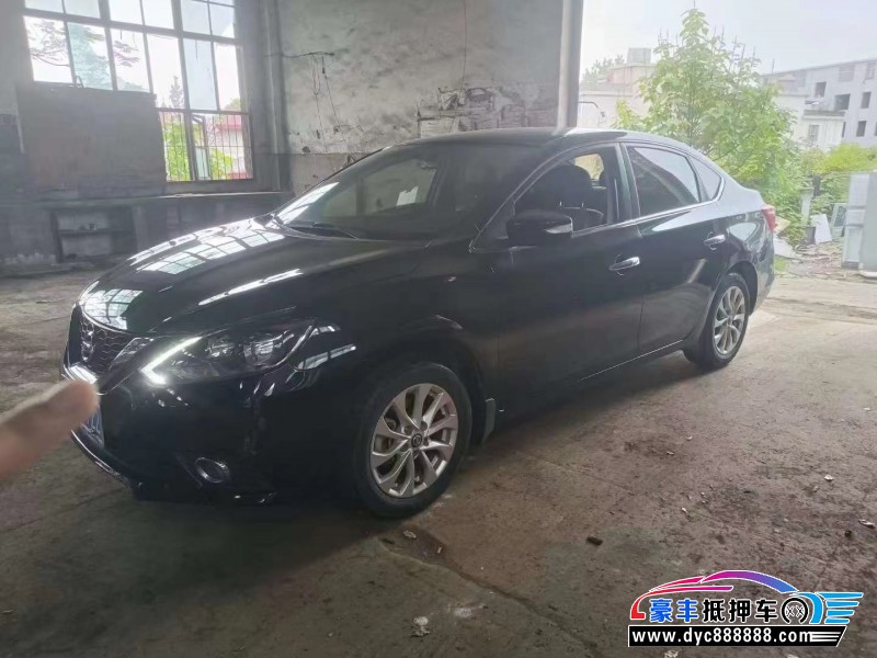 19年日产轩逸轿车抵押车出售