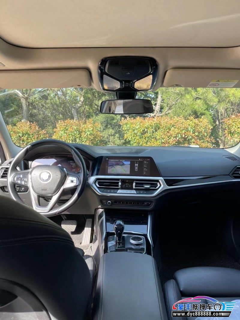 19年宝马3系轿车抵押车出售