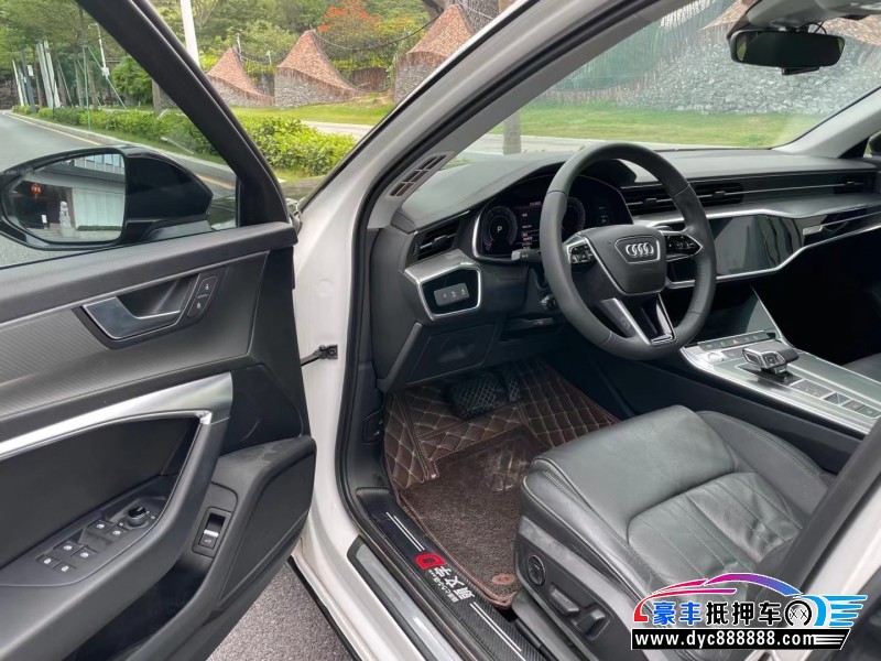 20年奥迪A6L轿车抵押车出售