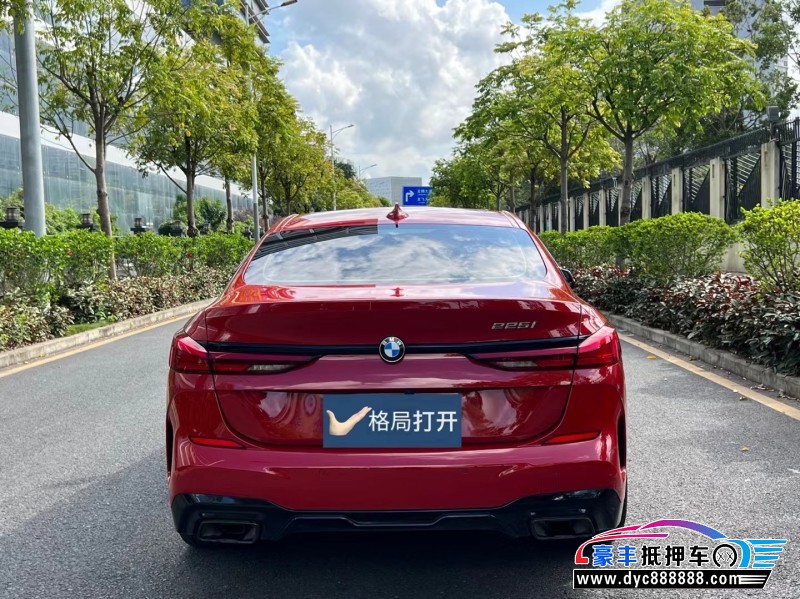 22年宝马2系轿车抵押车出售