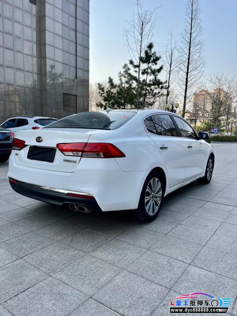 15年起亚K4轿车抵押车出售