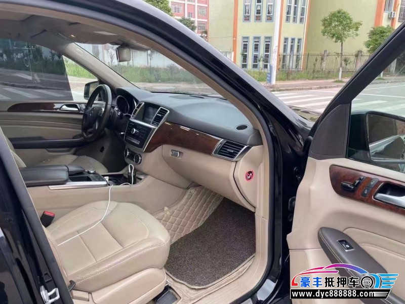 12年奔驰MLSUV抵押车出售