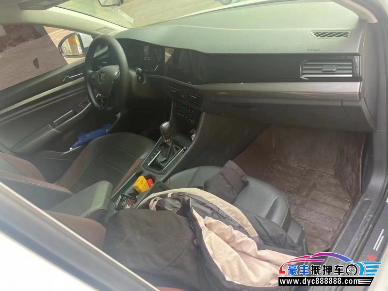 22年大众宝来轿车抵押车出售