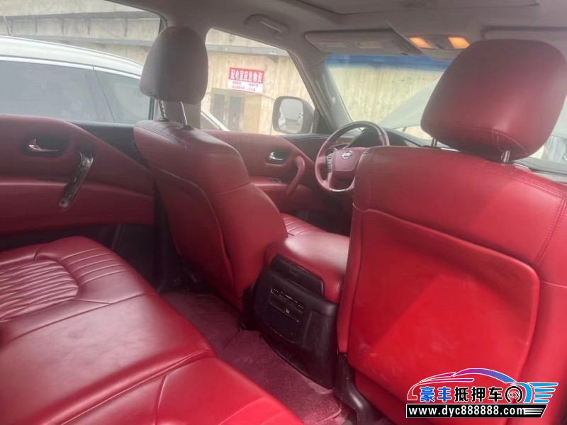 17年日产途乐MPV抵押车出售