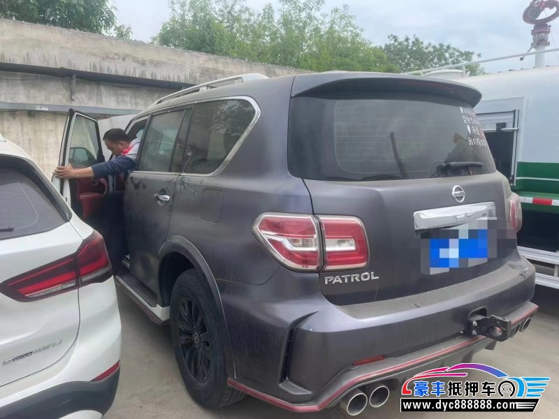 17年日产途乐MPV抵押车出售