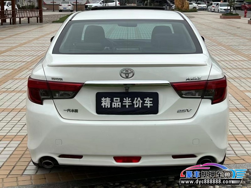 16年丰田锐志轿车抵押车出售