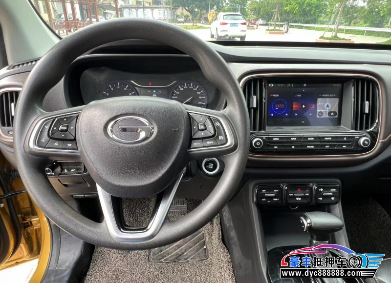 17年传祺gs3轿车抵押车出售