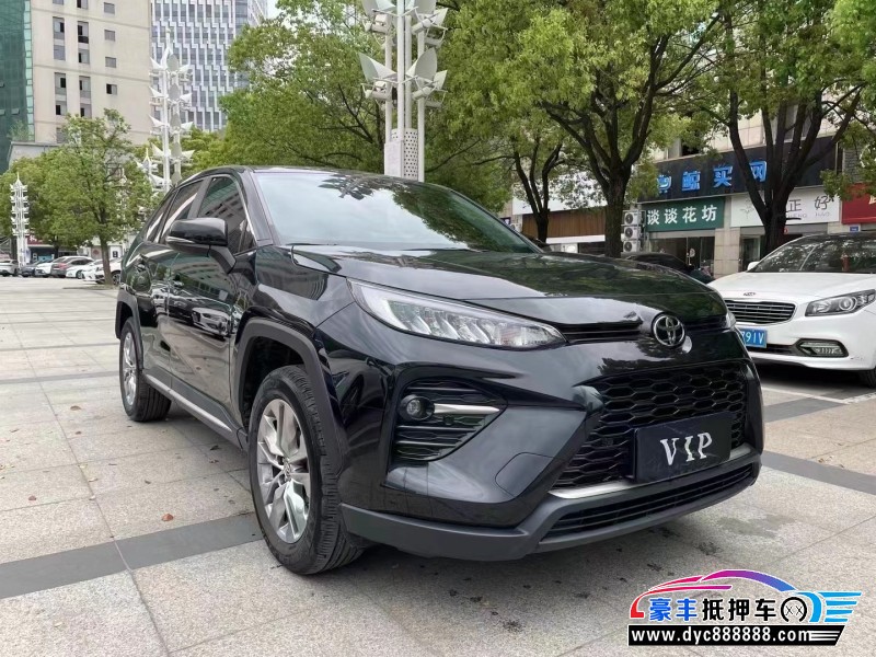 22年丰田威兰达轿车抵押车出售