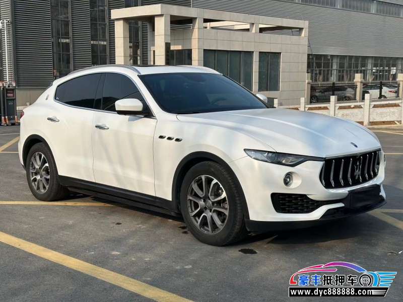 18年玛莎拉蒂莱万特轿车抵押车出售