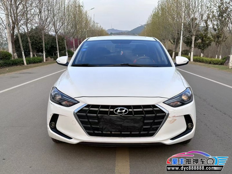 19年现代领动轿车抵押车出售