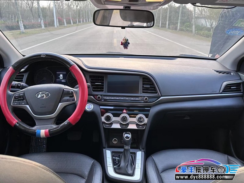 19年现代领动轿车抵押车出售