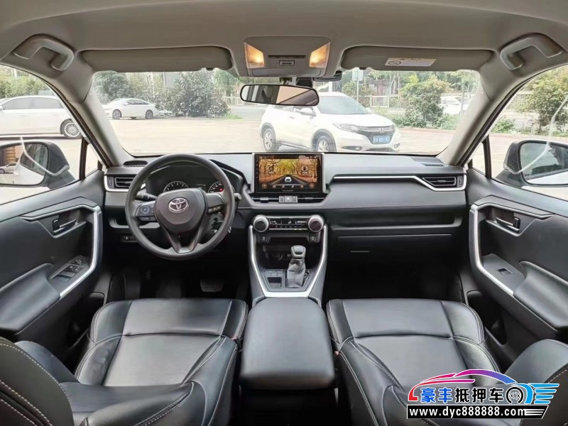 20年丰田威兰达轿车抵押车出售