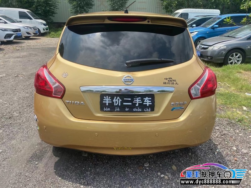 12年日产骐达轿车抵押车出售