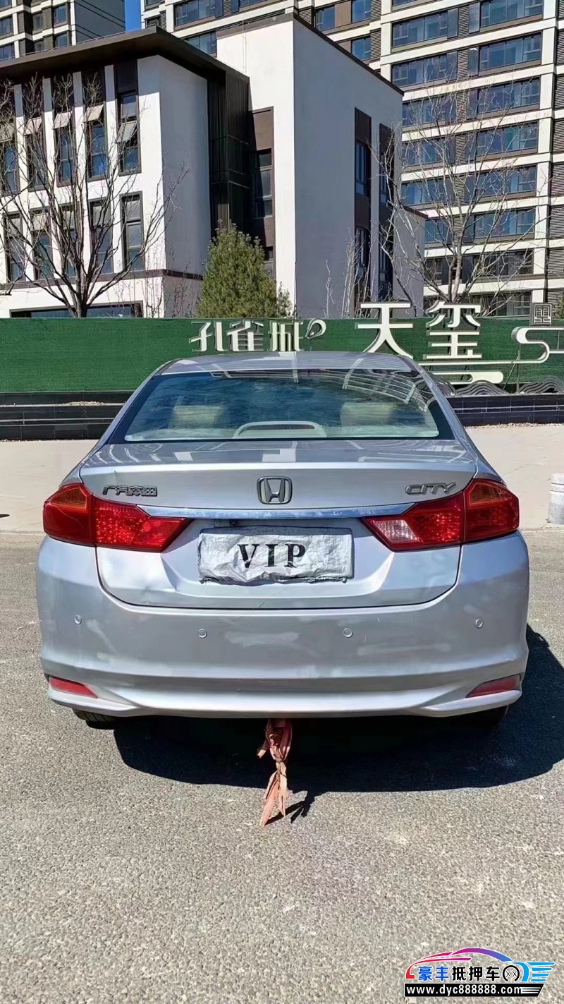 16年本田锋范轿车抵押车出售