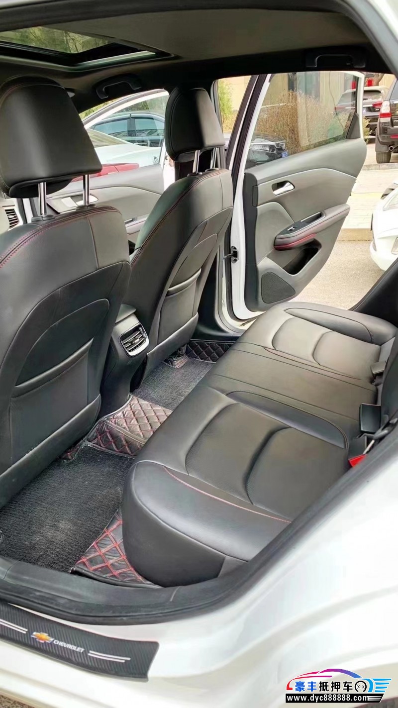 22年雪佛兰科鲁泽轿车抵押车出售