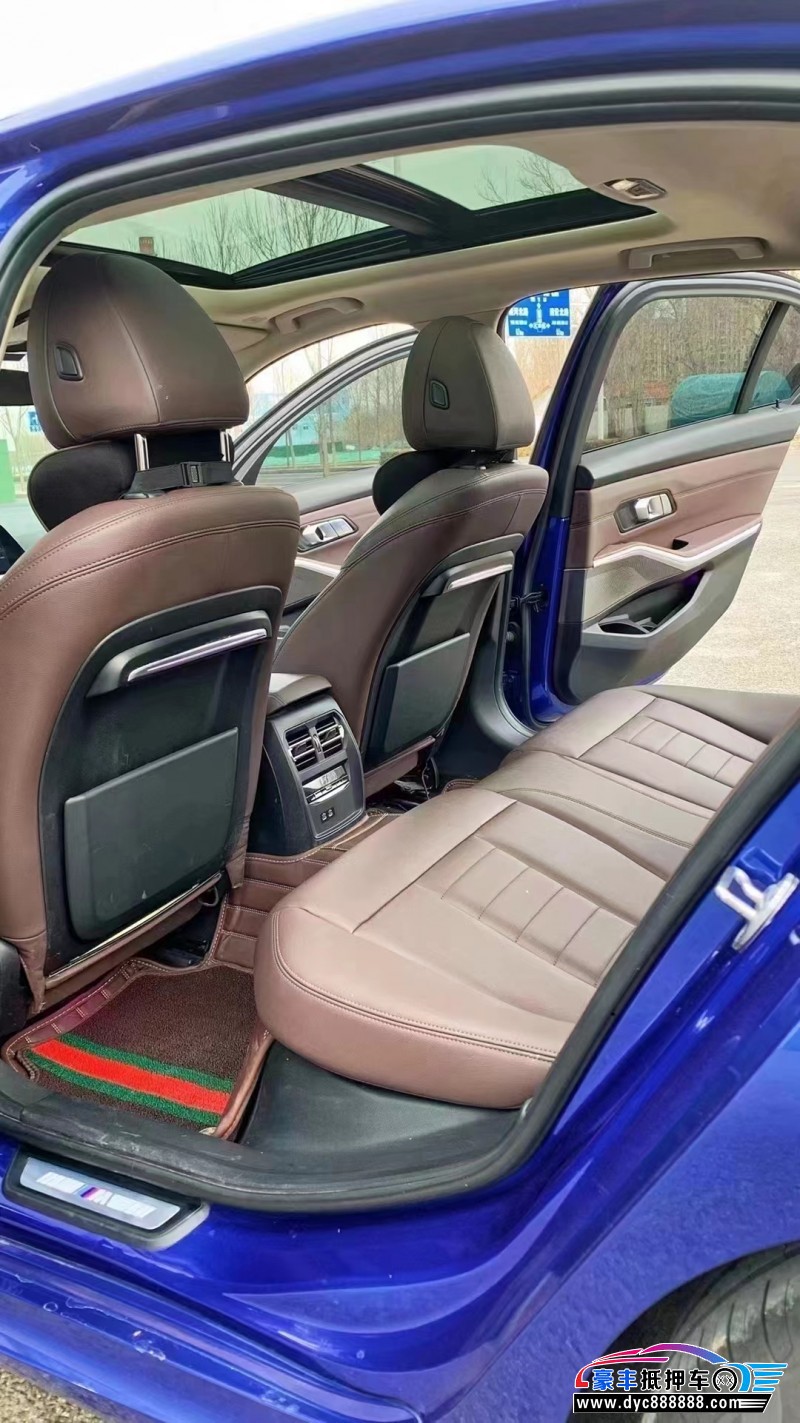 20年宝马3系轿车抵押车出售