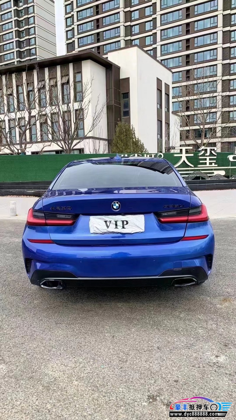 20年宝马3系轿车抵押车出售