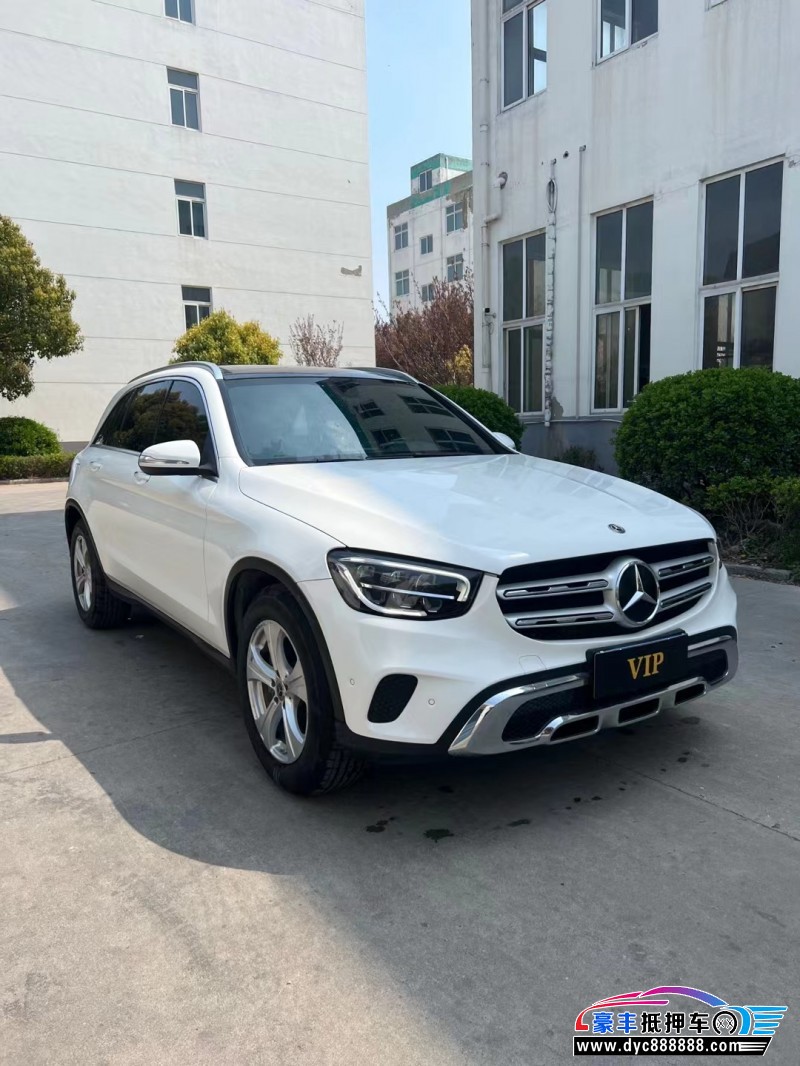 20年奔驰GLC轿车抵押车出售