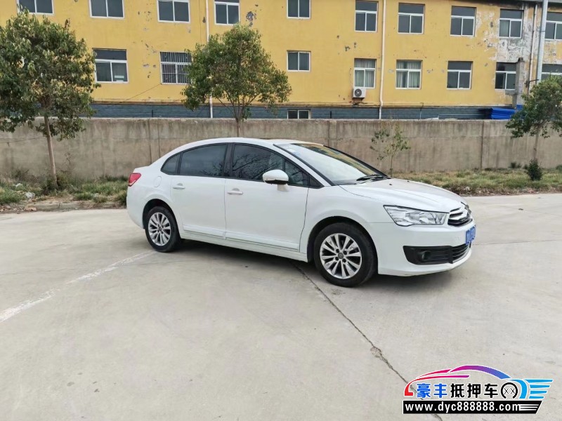 15年雪铁龙世嘉轿车抵押车出售