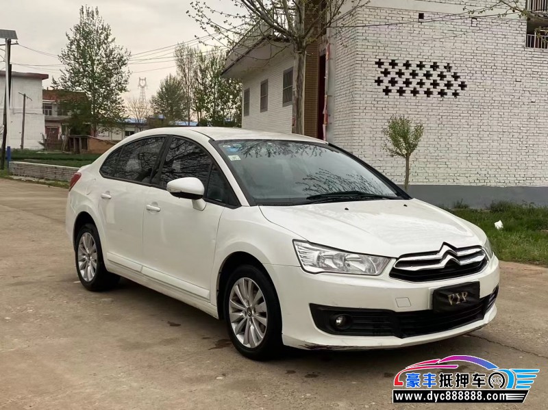 15年雪铁龙世嘉轿车抵押车出售