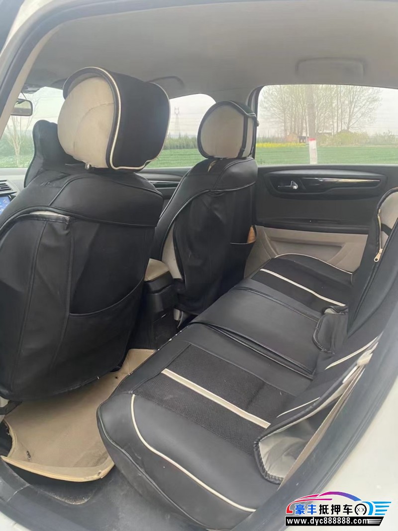 15年雪铁龙世嘉轿车抵押车出售