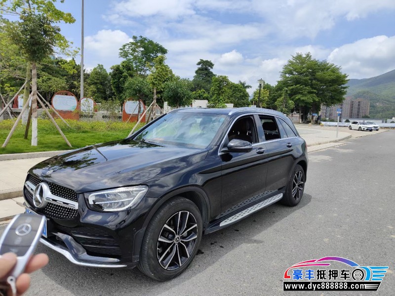21年奔驰GLC轿车抵押车出售