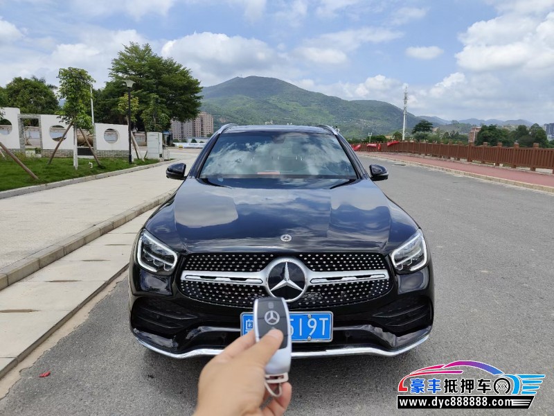 21年奔驰GLC轿车抵押车出售