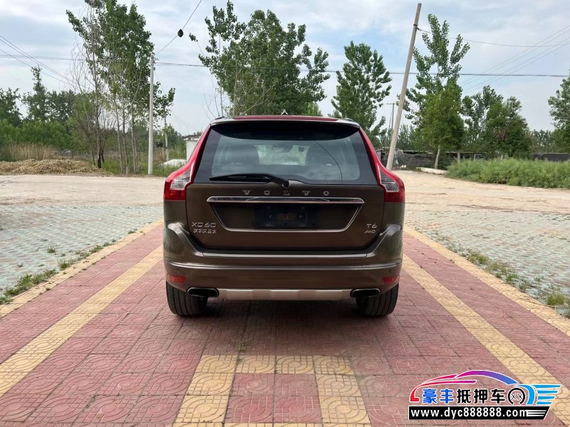 15年沃尔沃XC60轿车抵押车出售