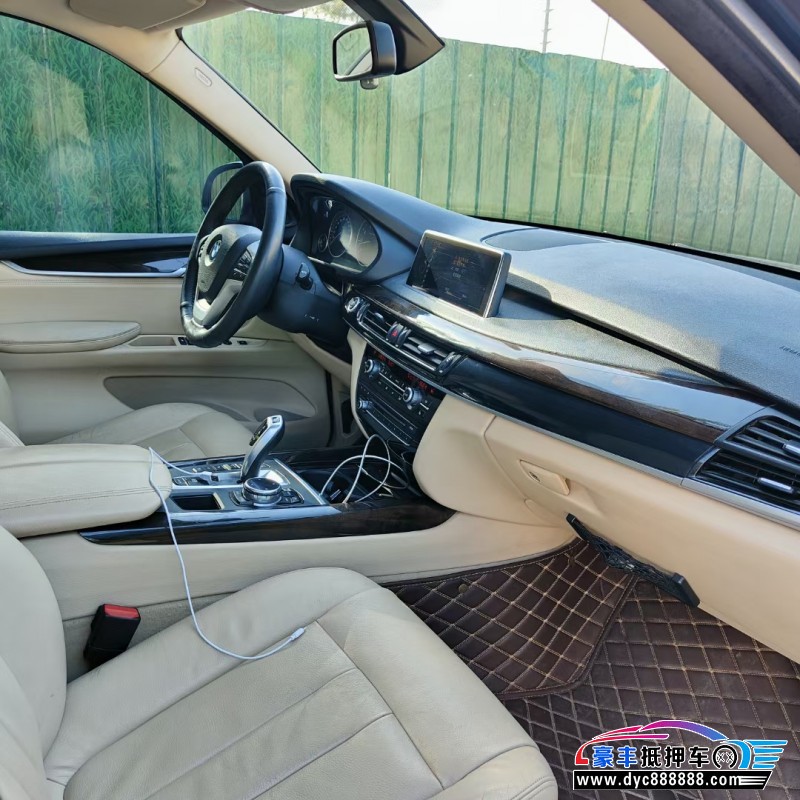 14年宝马X5轿车抵押车出售