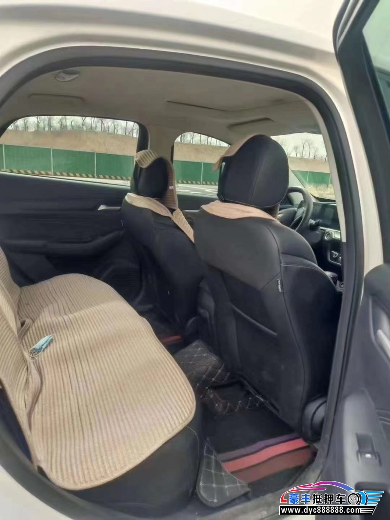 21年福特福睿斯轿车抵押车出售