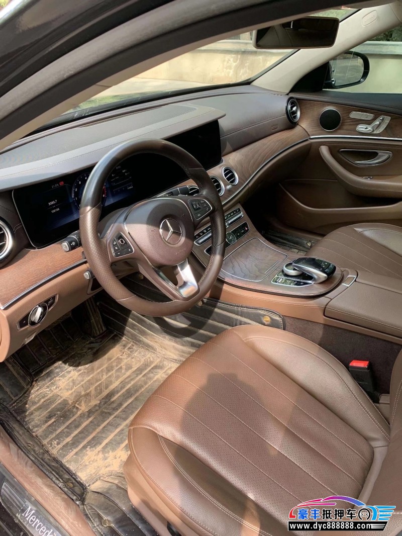 18年奔驰E轿车抵押车出售