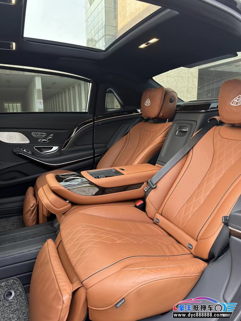 21年奔驰S级轿车抵押车出售