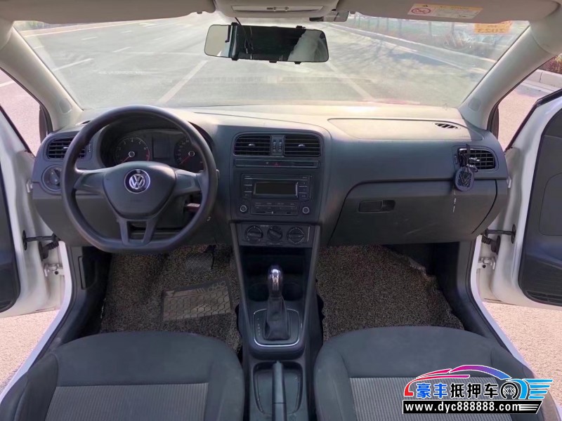 18年大众polo轿车抵押车出售