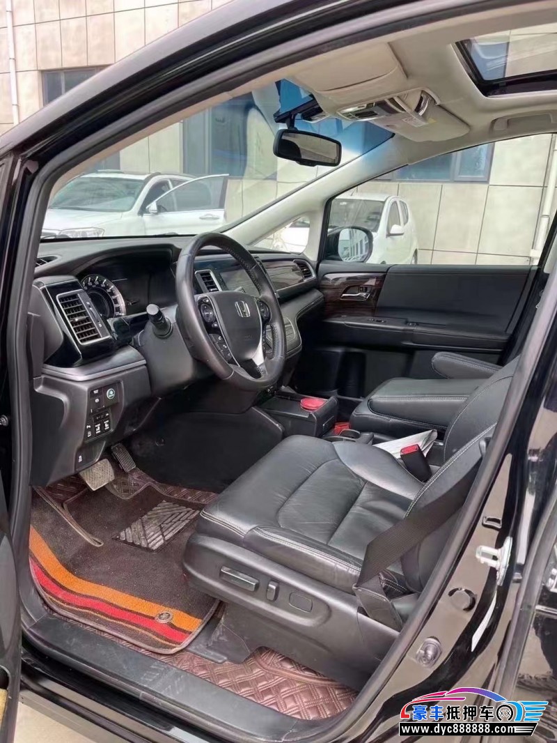 19年本田艾力绅轿车抵押车出售