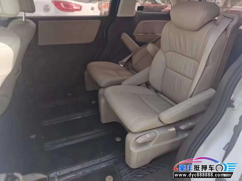 17年本田奥德赛轿车抵押车出售