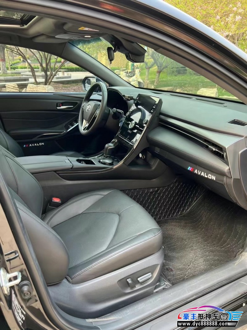 21年丰田亚洲龙轿车抵押车出售