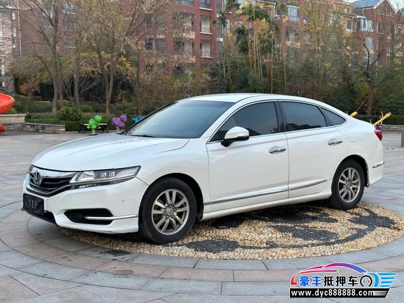16年本田思铂睿轿车抵押车出售