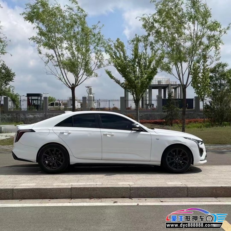 20年凯迪拉克CT4轿车抵押车出售