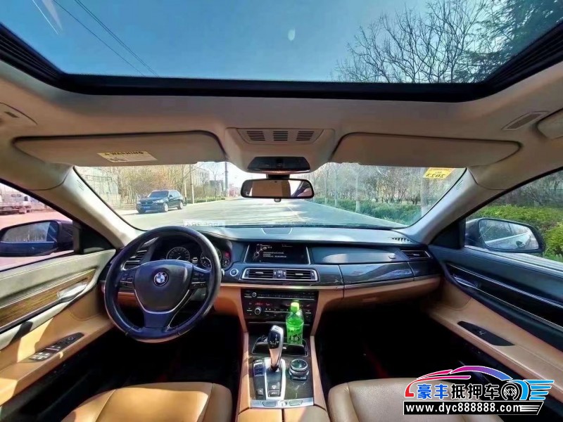 15年宝马7系轿车抵押车出售