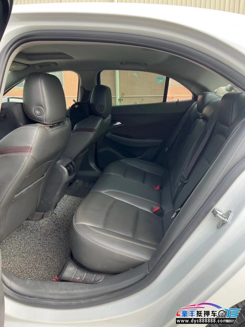 17年雪佛兰迈锐宝轿车抵押车出售