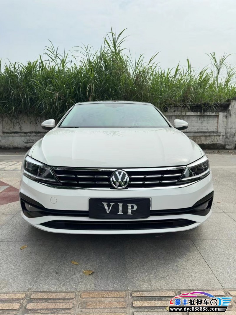 22年大众凌渡轿车抵押车出售