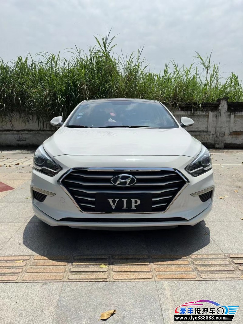 18年现代名图轿车抵押车出售