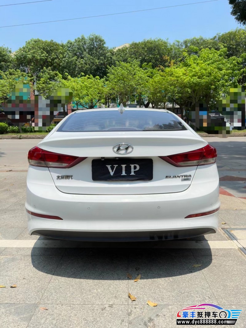 18年现代领动轿车抵押车出售