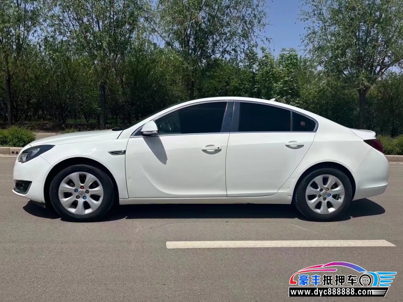 15年别克君威轿车抵押车出售