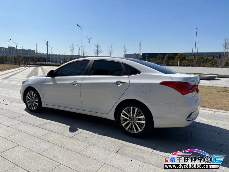 21年现代名图轿车抵押车出售