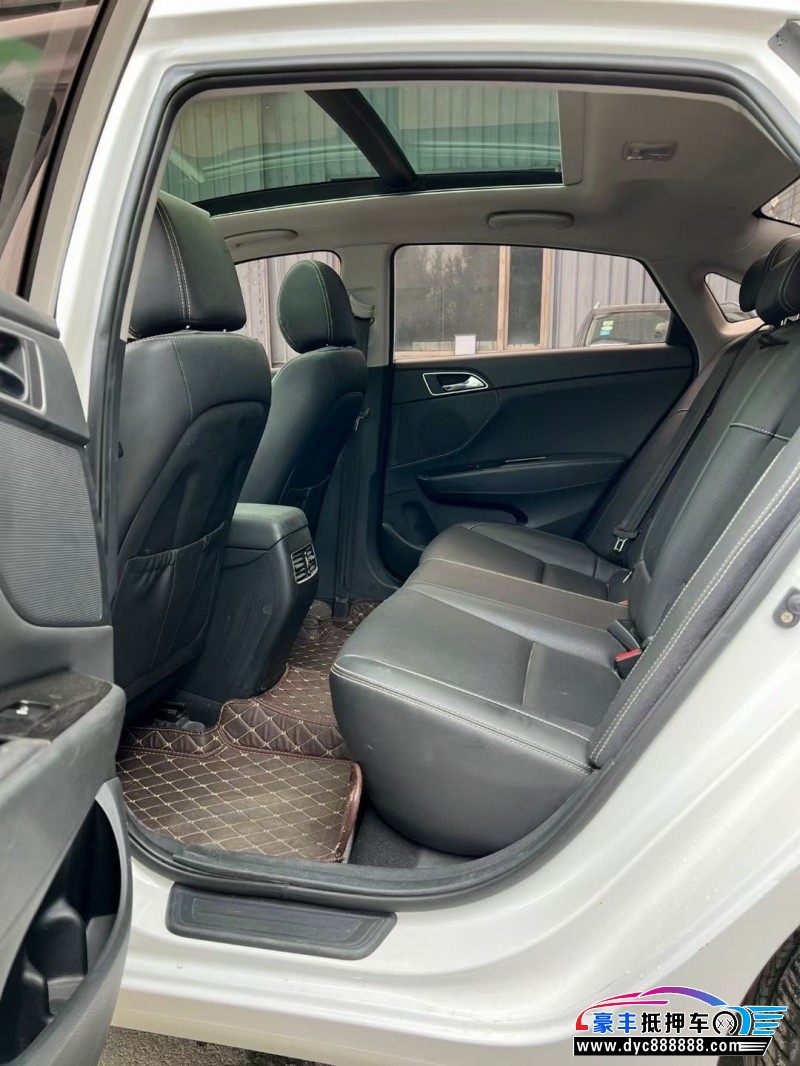 19年现代名图轿车抵押车出售