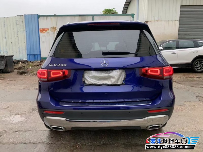 21年奔驰GLB轿车抵押车出售
