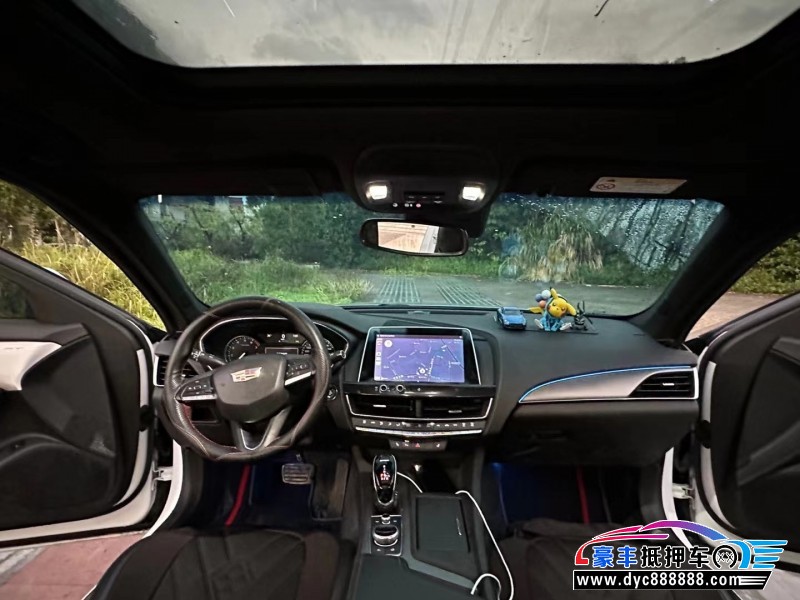 21年凯迪拉克CT5轿车抵押车出售