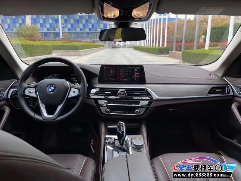 20年宝马5系轿车抵押车出售