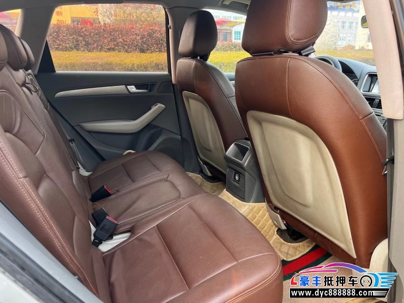 10年奥迪Q5轿车抵押车出售